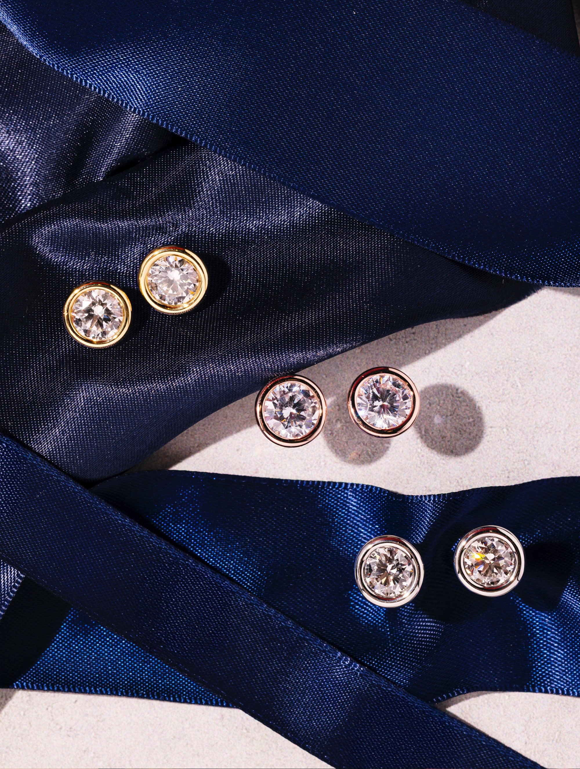 SLOAN DIAMOND STUD EARRINGS