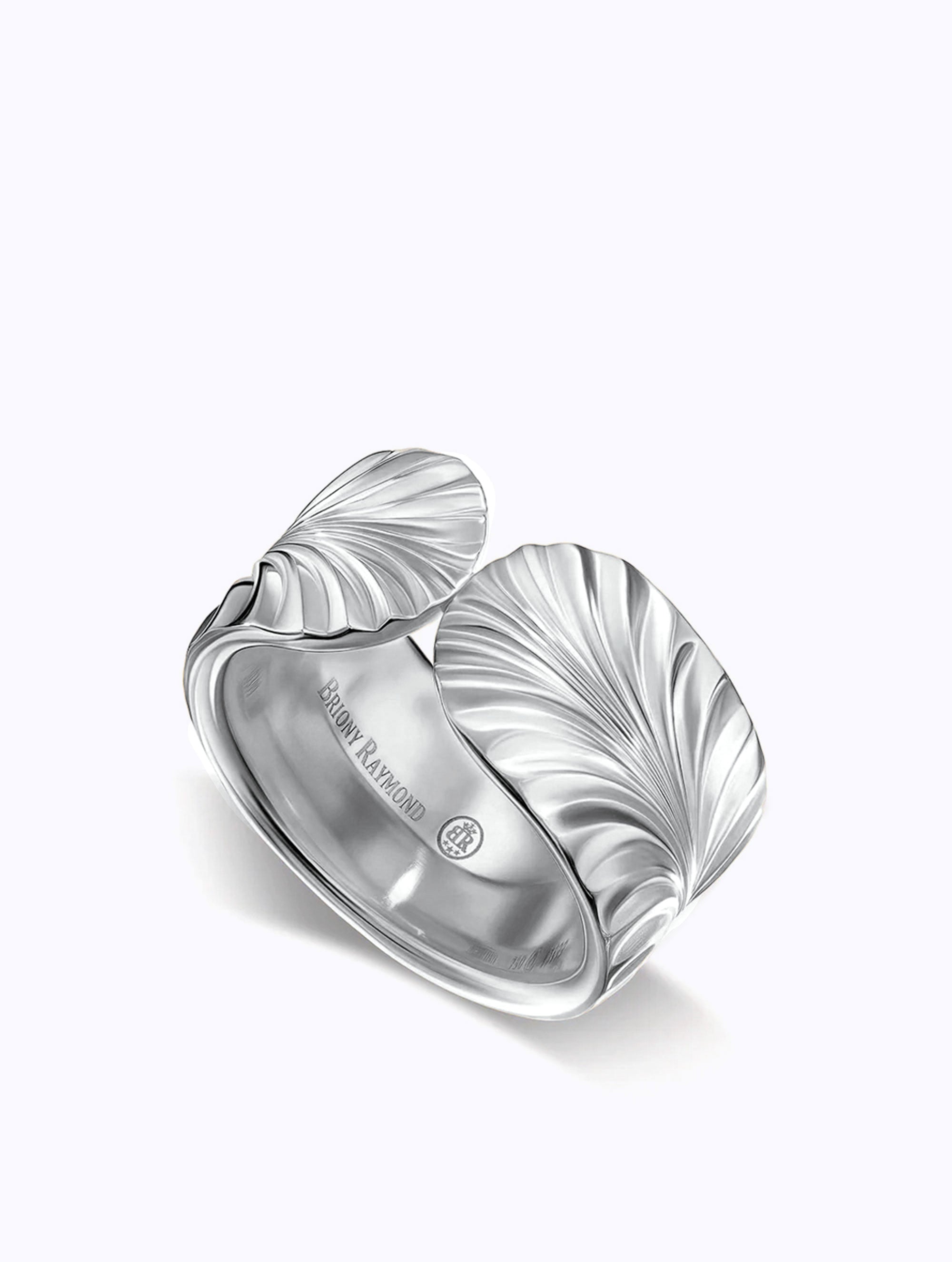 Aurora Acanthus Ring
