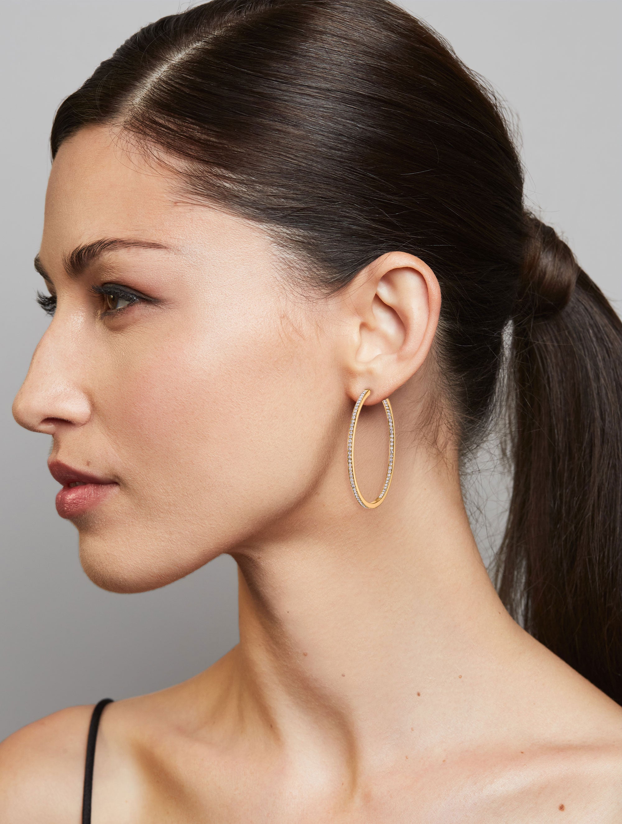 SLIM ATHENA DIAMOND HOOP EARRINGS