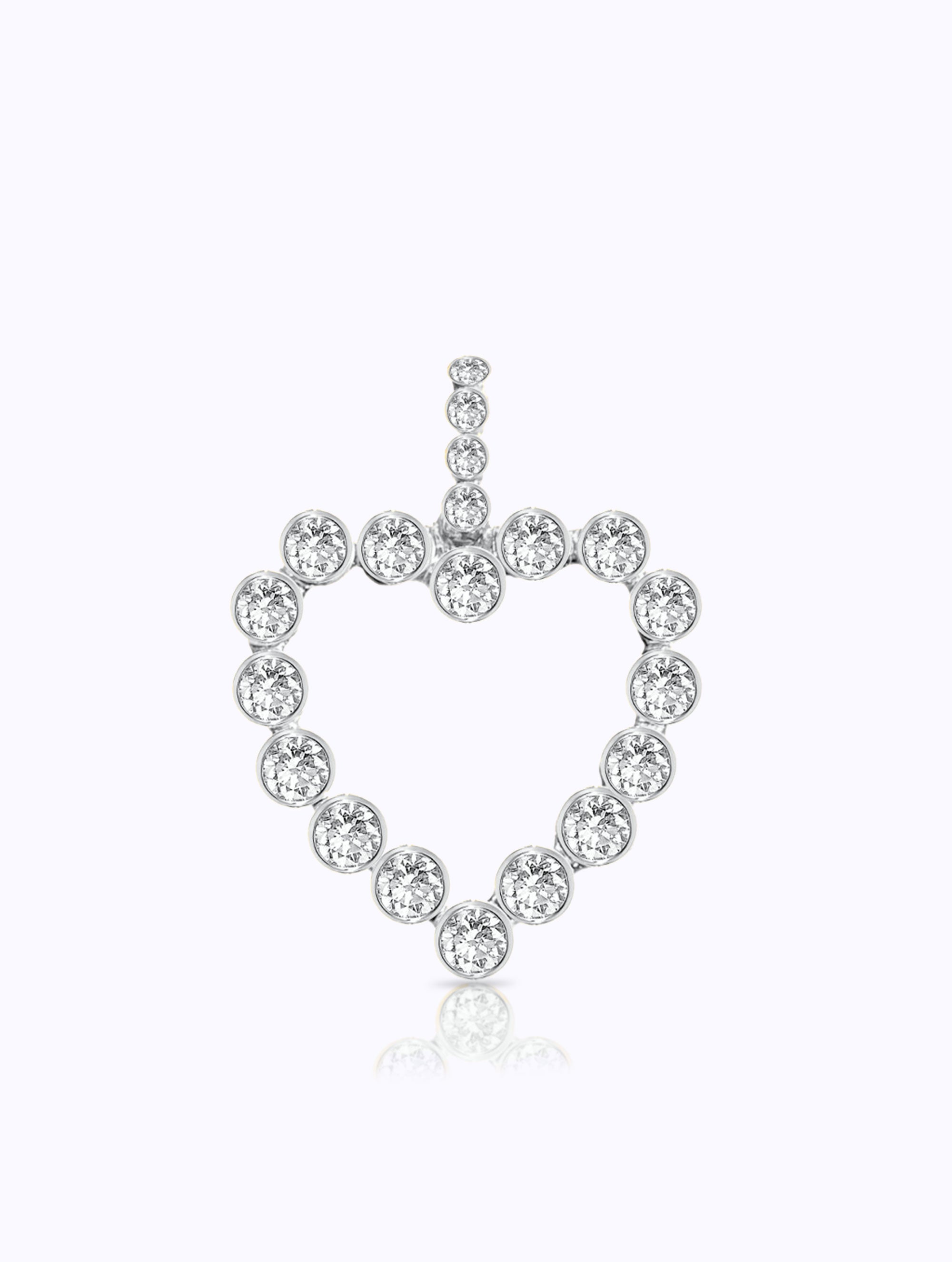 AURA DIAMOND HEART PENDANT