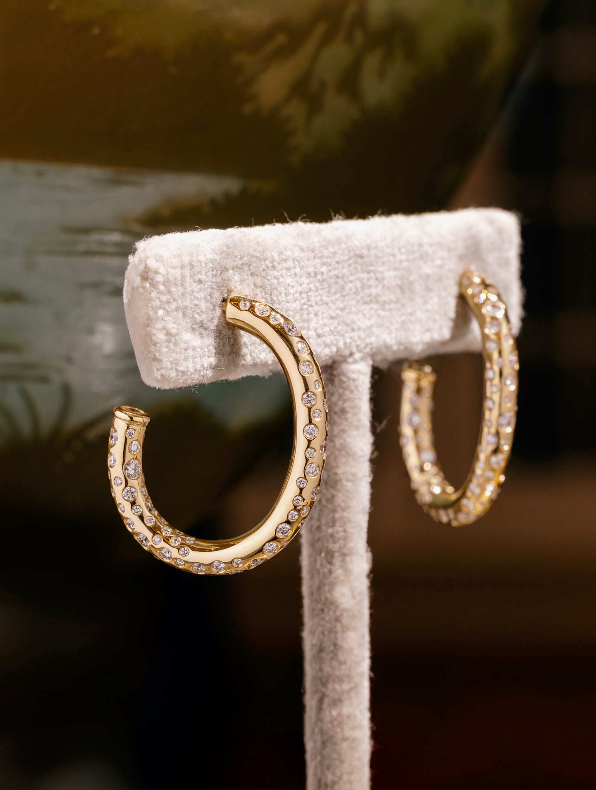 Slim Sloan Scatter Hoop Earrings