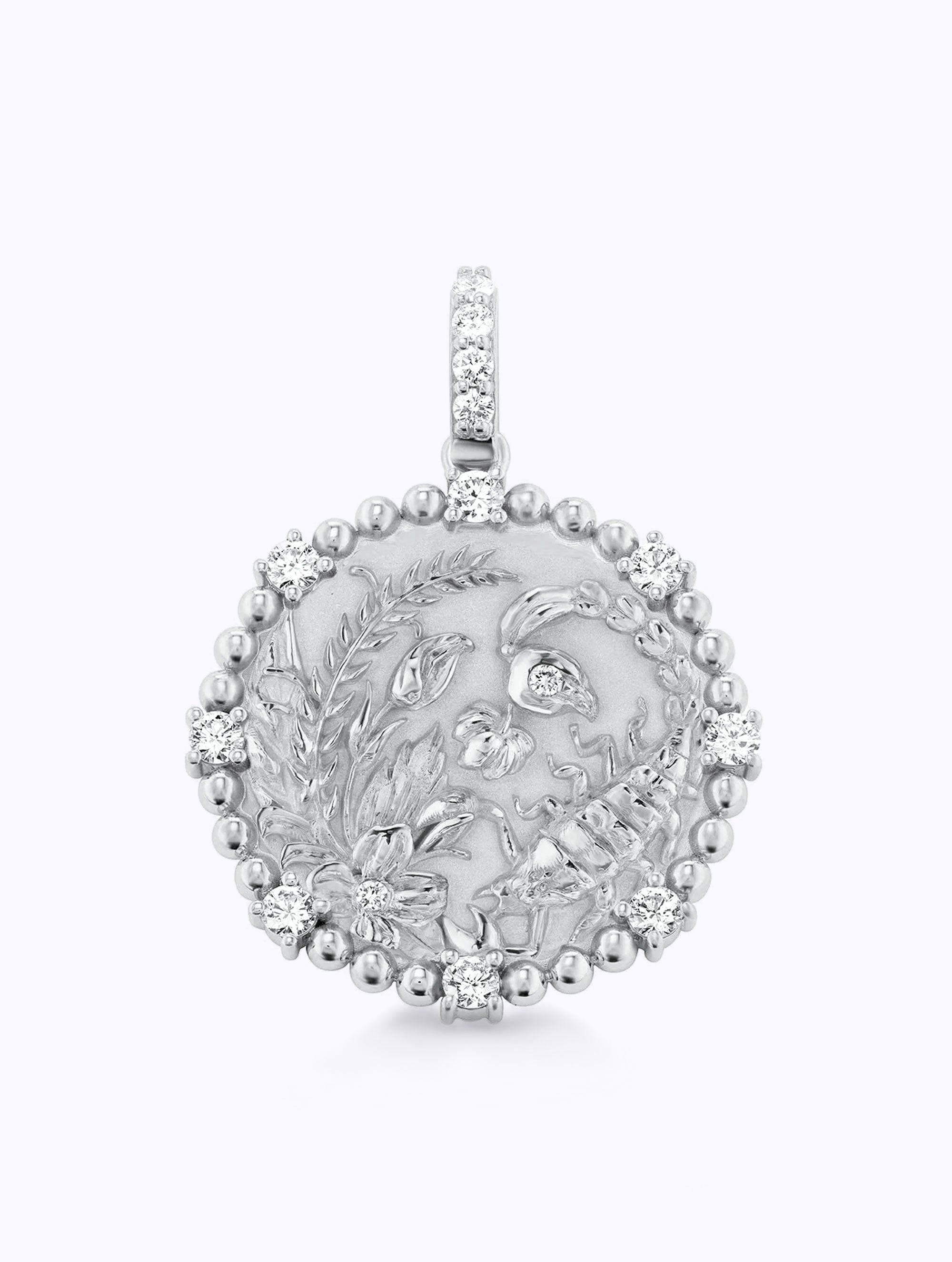 8 DIAMOND ZODIAC MEDALLION