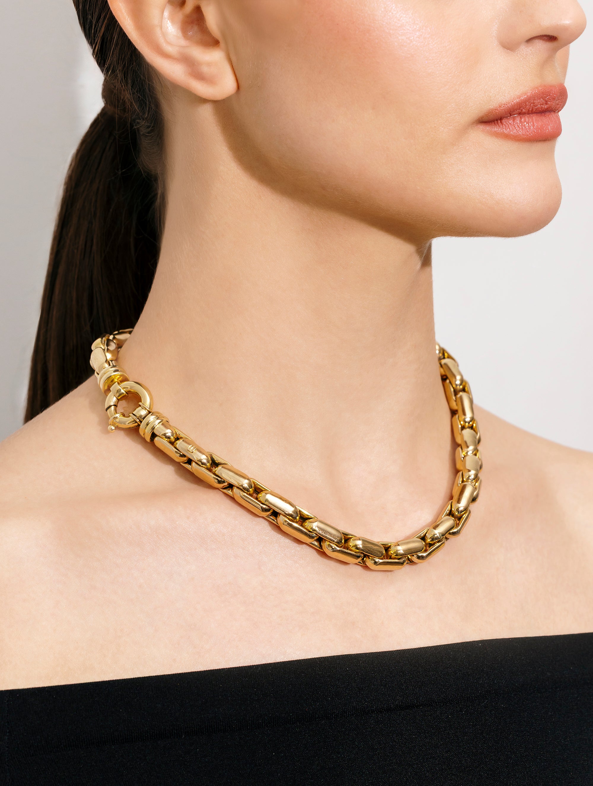 Vintage Interlocking Square Link Gold Necklace