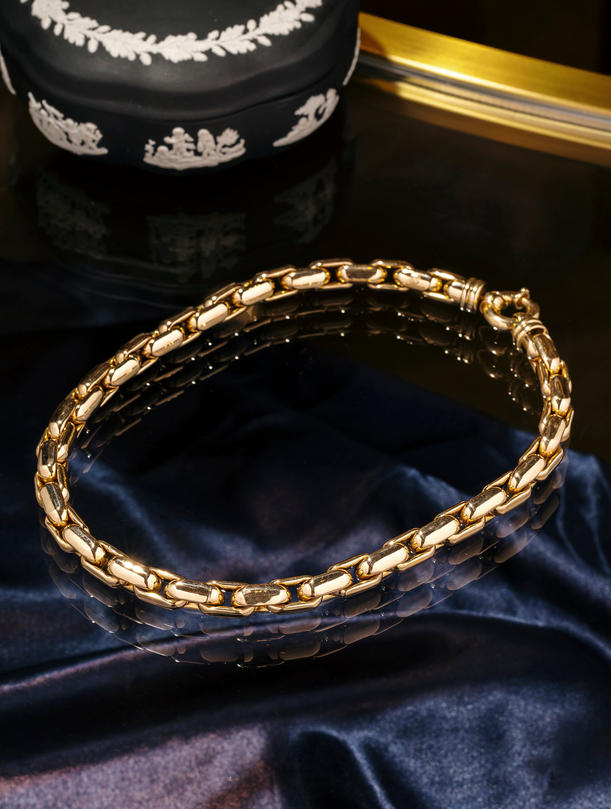 Vintage Interlocking Square Link Gold Necklace