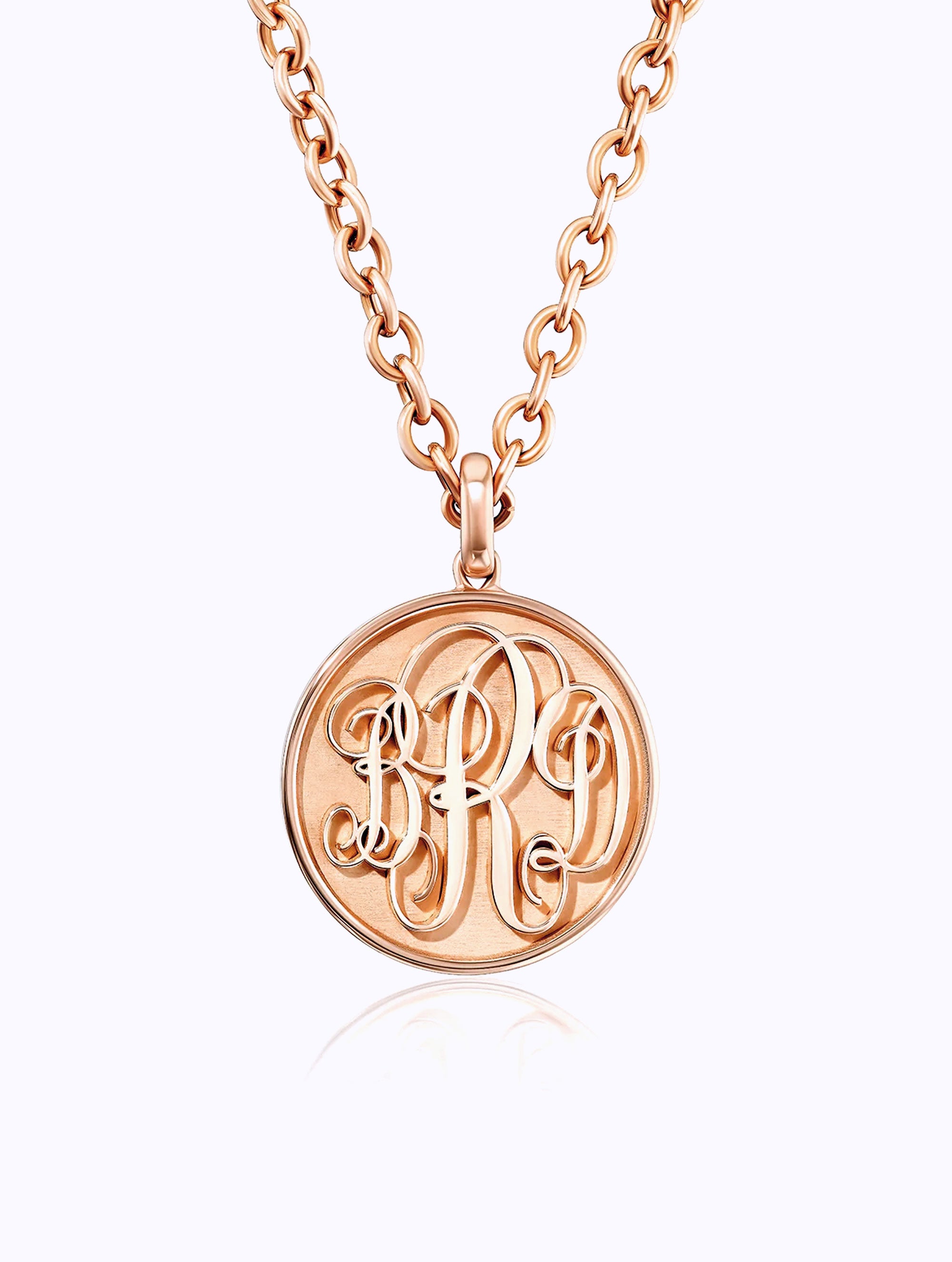 JUMBO MEMOIR MONOGRAM MEDALLION