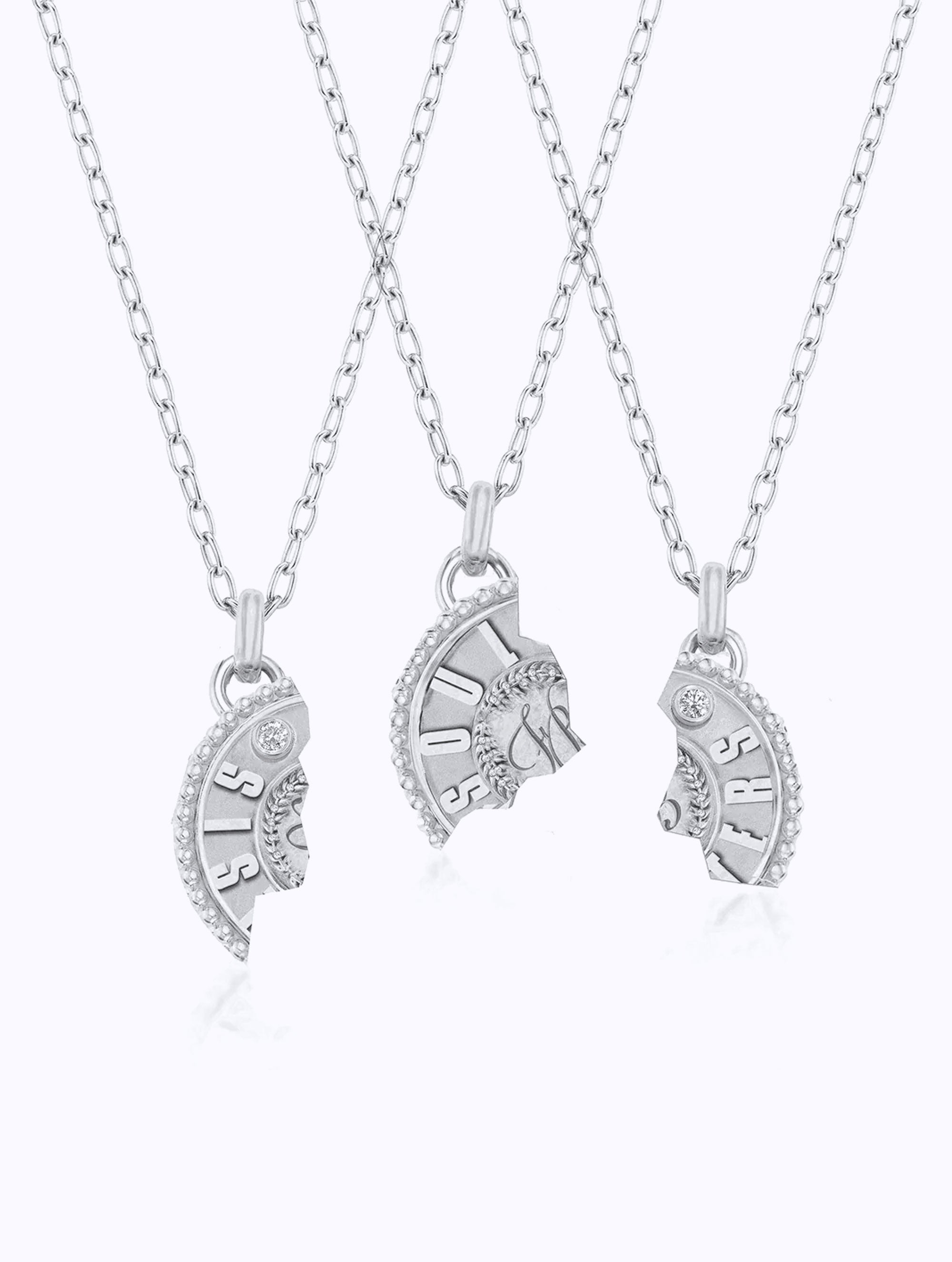 TRIO MEDALLION SET