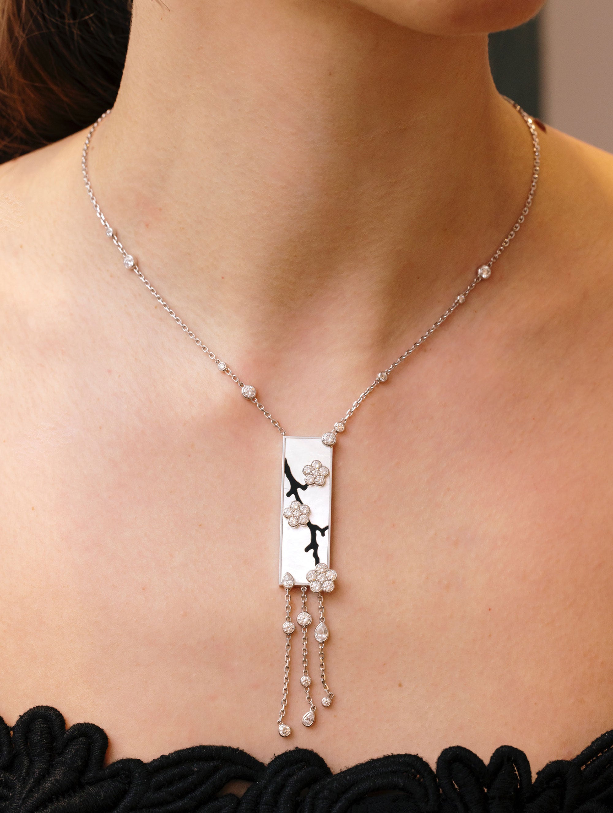 VAN CLEEF & ARPELS 'MIROIR DES EAUX' MULTI-GEM AND DIAMOND NECKLACE