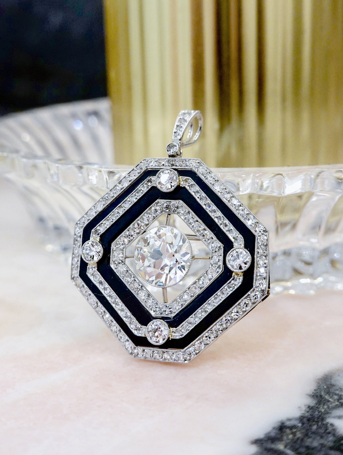 Antique Art Deco Diamond
& Onyx Labyrinth Pendant/Brooch, Circa 1920s