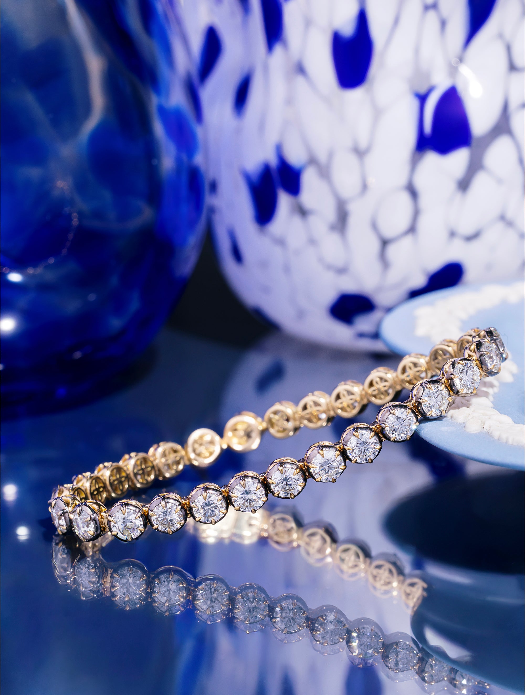 Shadow Round Brilliant Diamond Tennis Bracelet