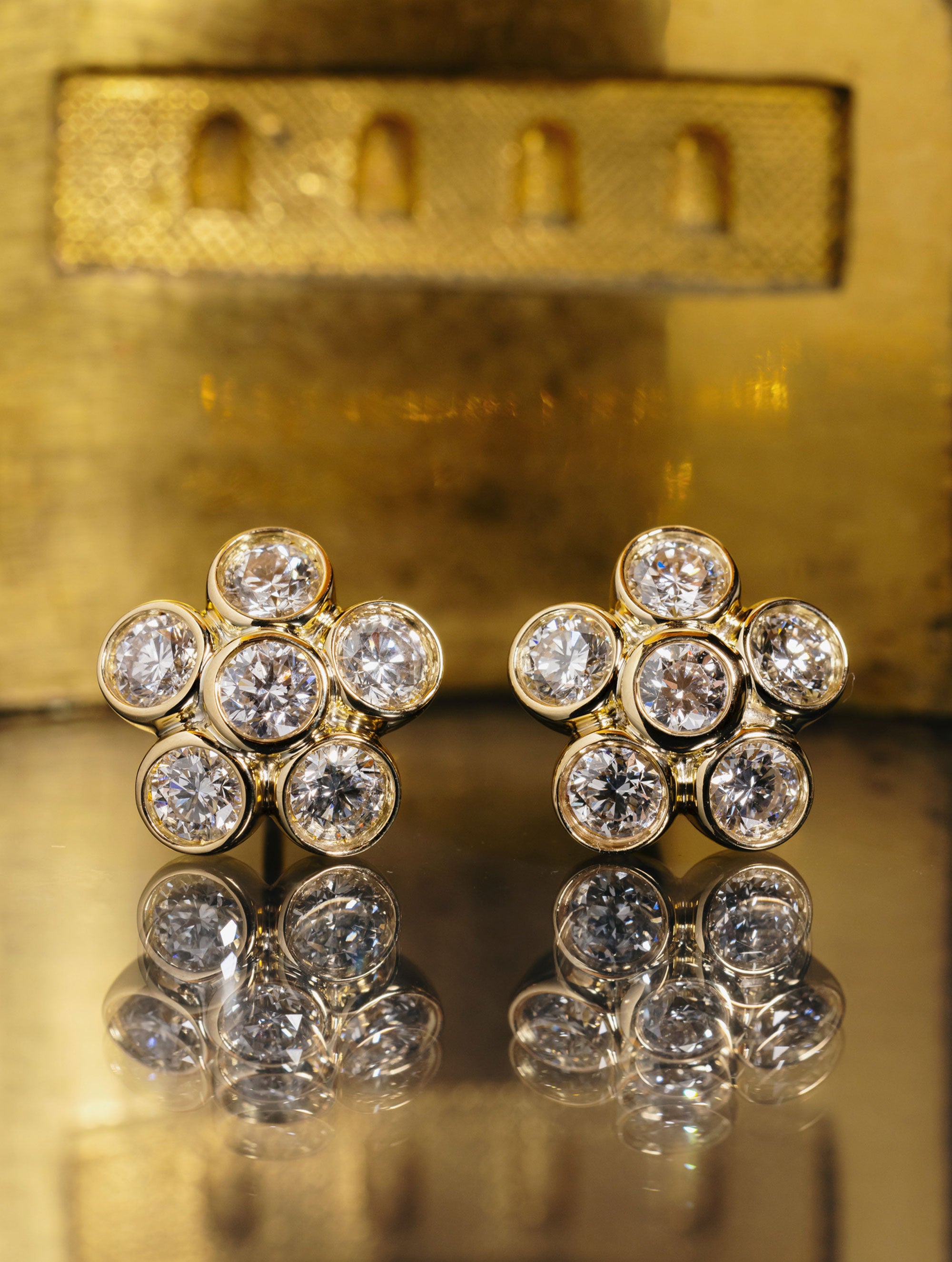 SLOASIE DIAMOND EARRINGS