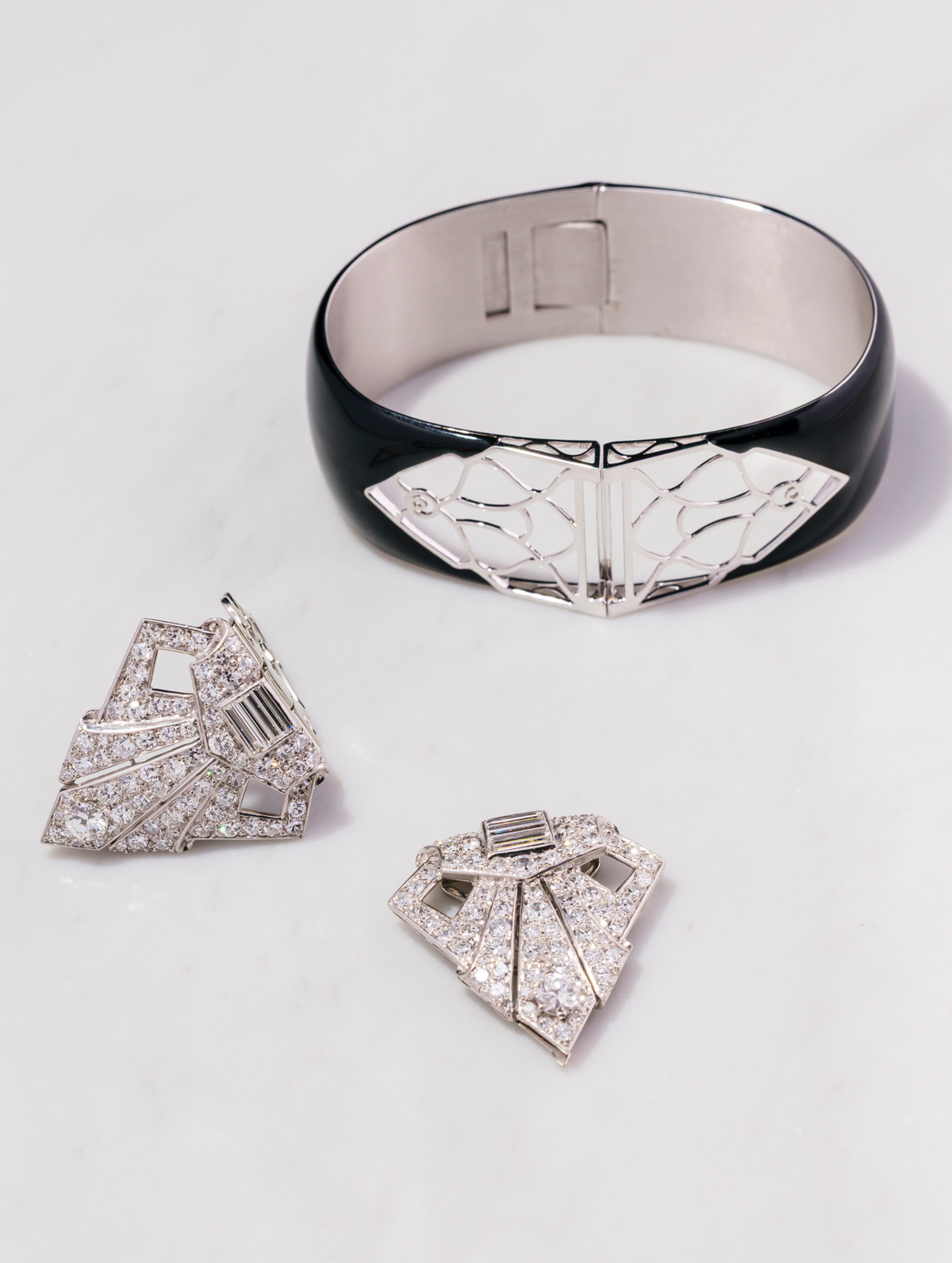 Transformable Cuff With Art Deco Diamond Dress Clips