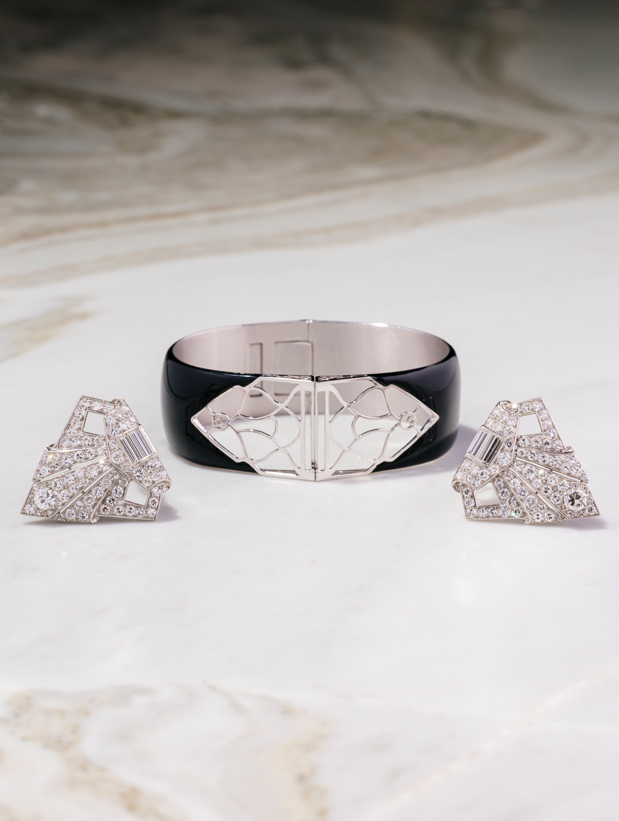 Transformable Cuff With Art Deco Diamond Dress Clips