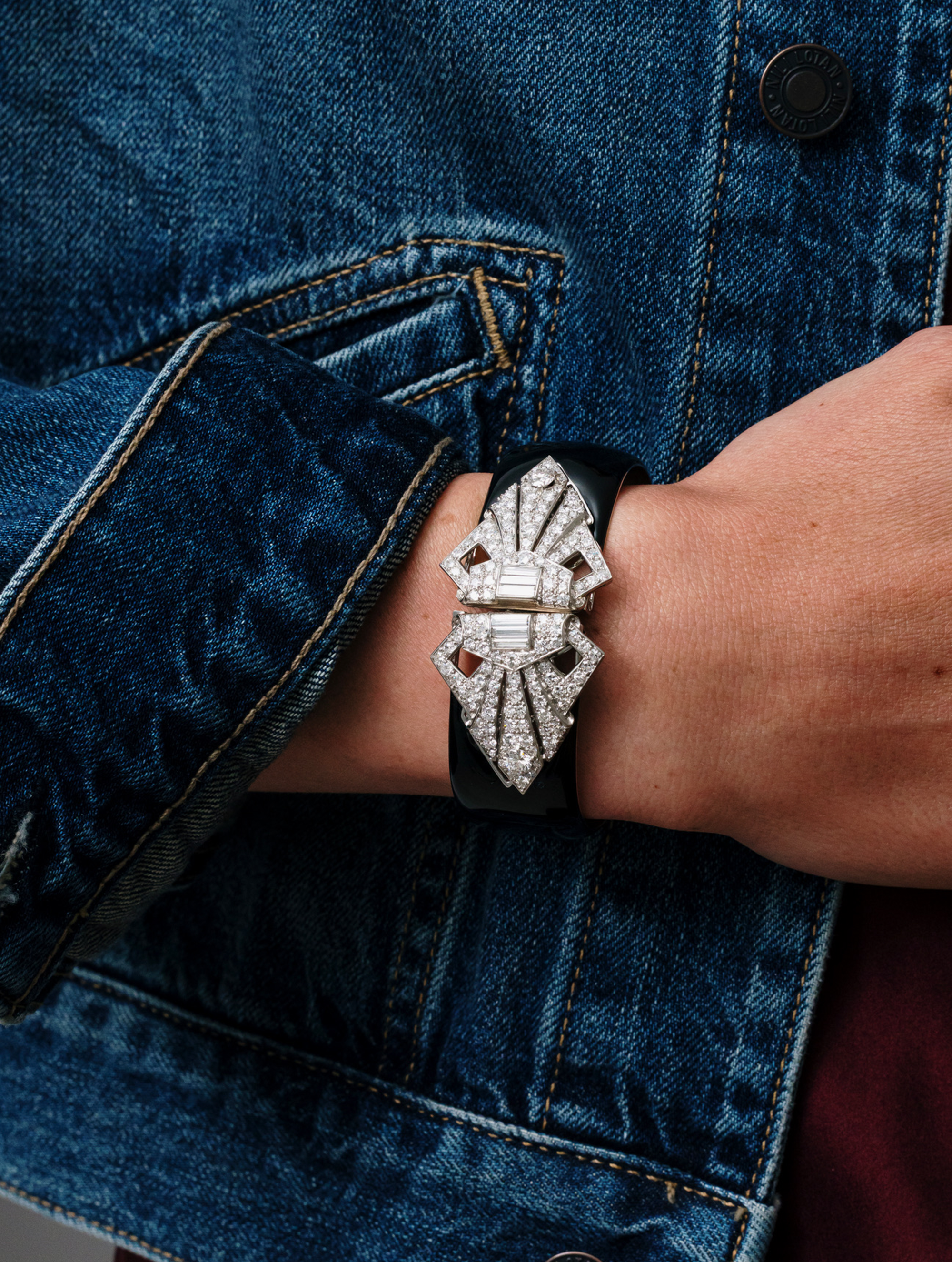Transformable Cuff With Art Deco Diamond Dress Clips