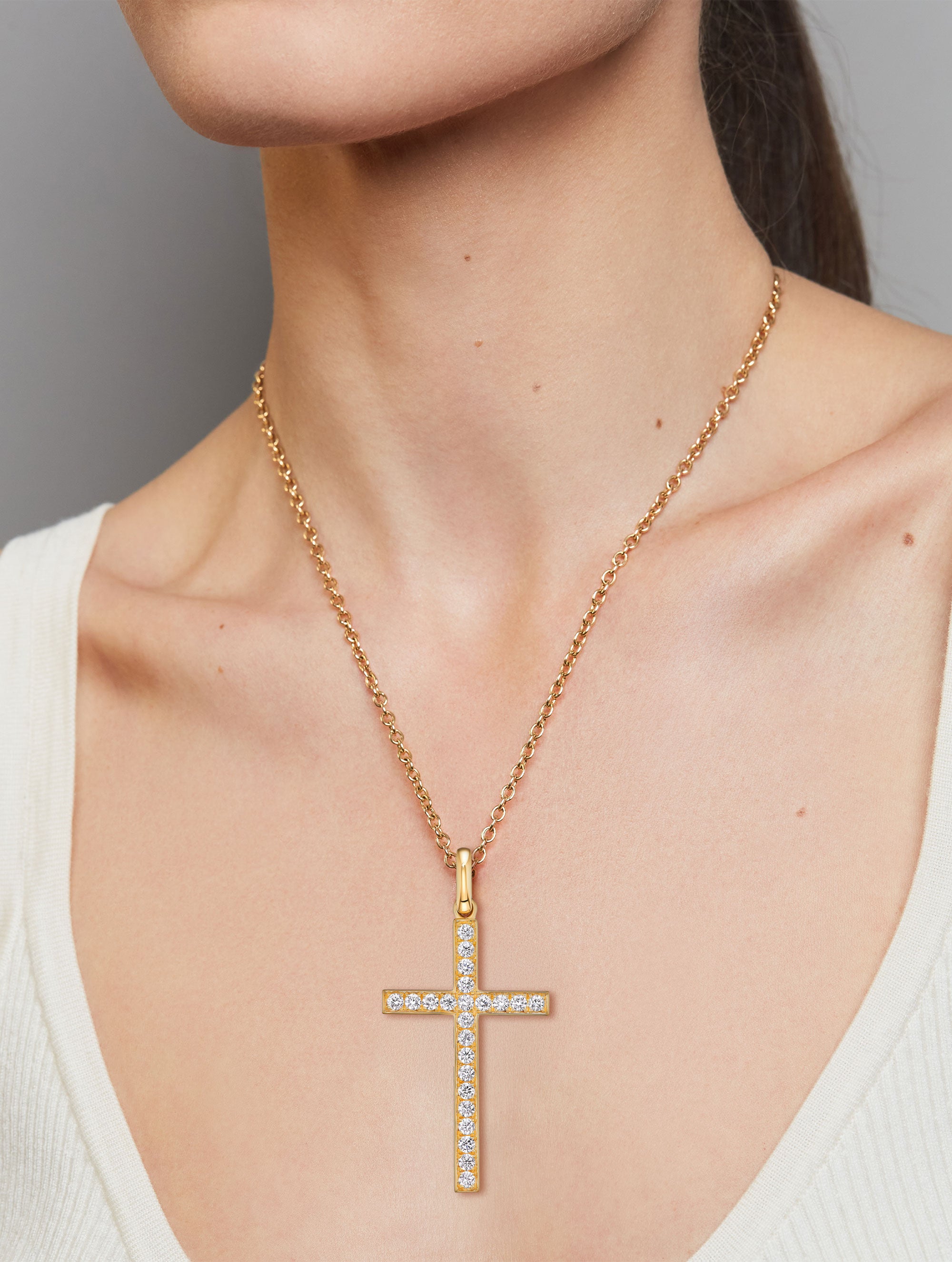 ATHENA DIAMOND CROSS PENDANT