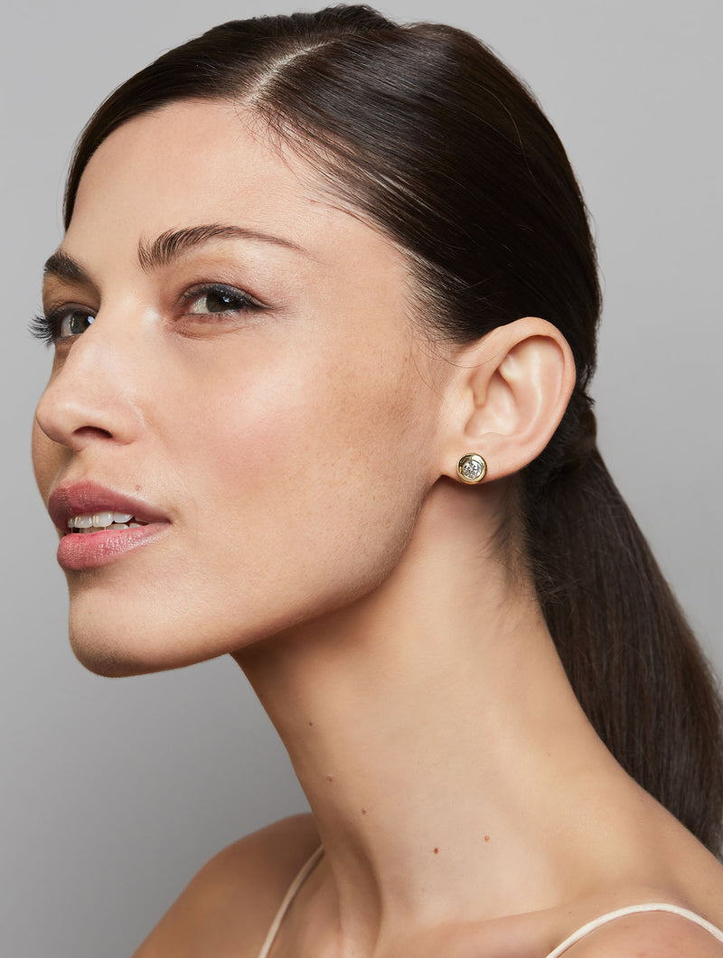 AURA DIAMOND STUD EARRINGS