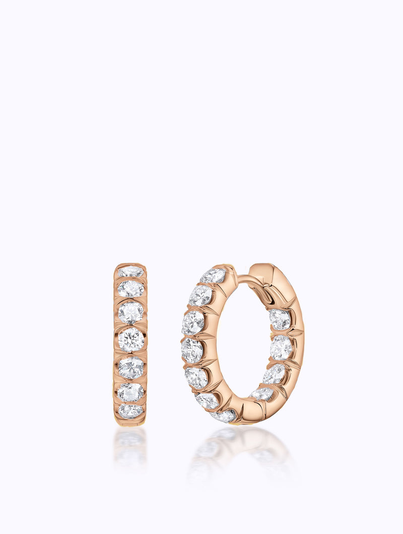 CLASSIC AURA DIAMOND HUGGIE HOOP EARRINGS
