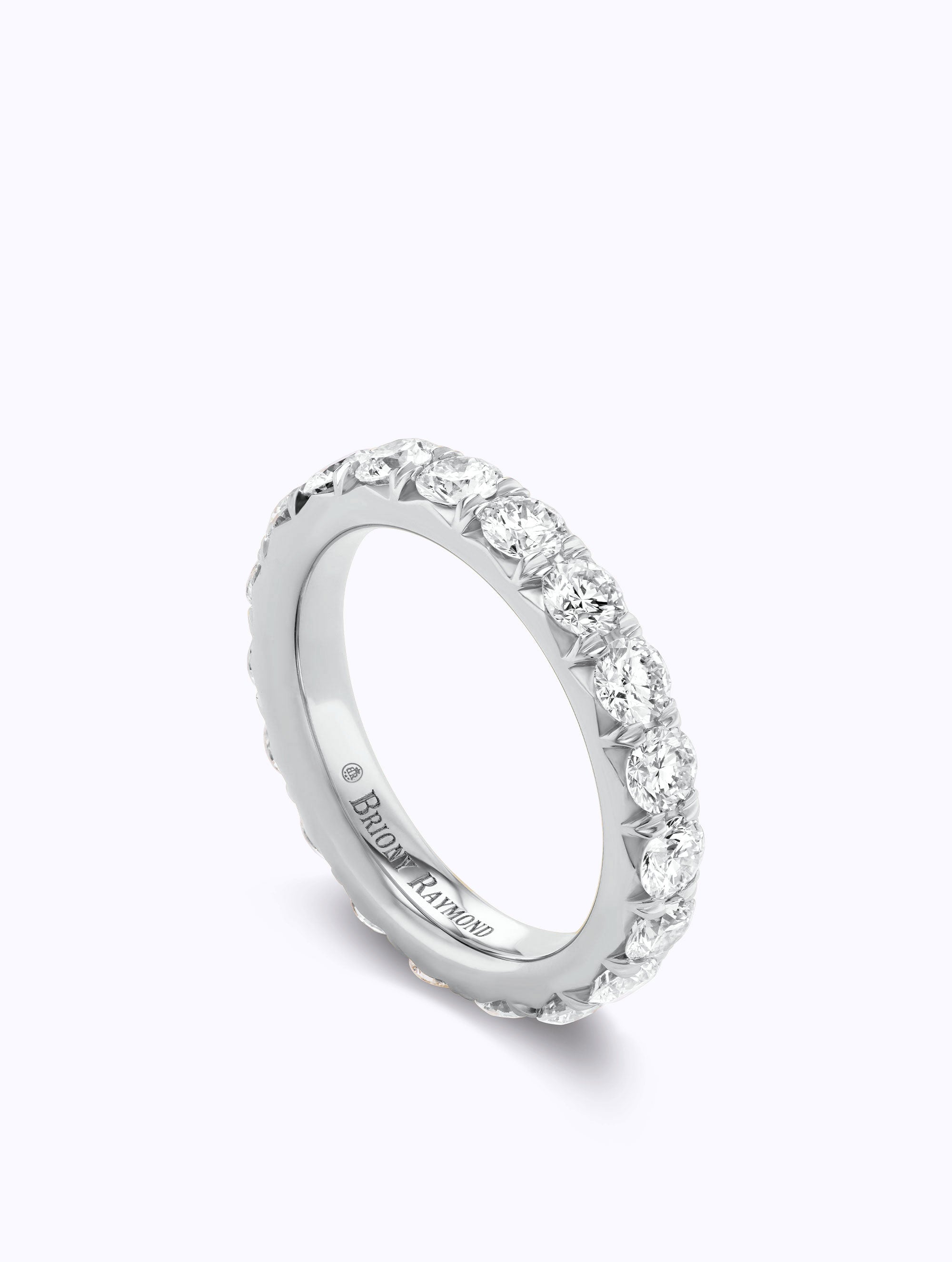 ÉTOILE DIAMOND ETERNITY RING