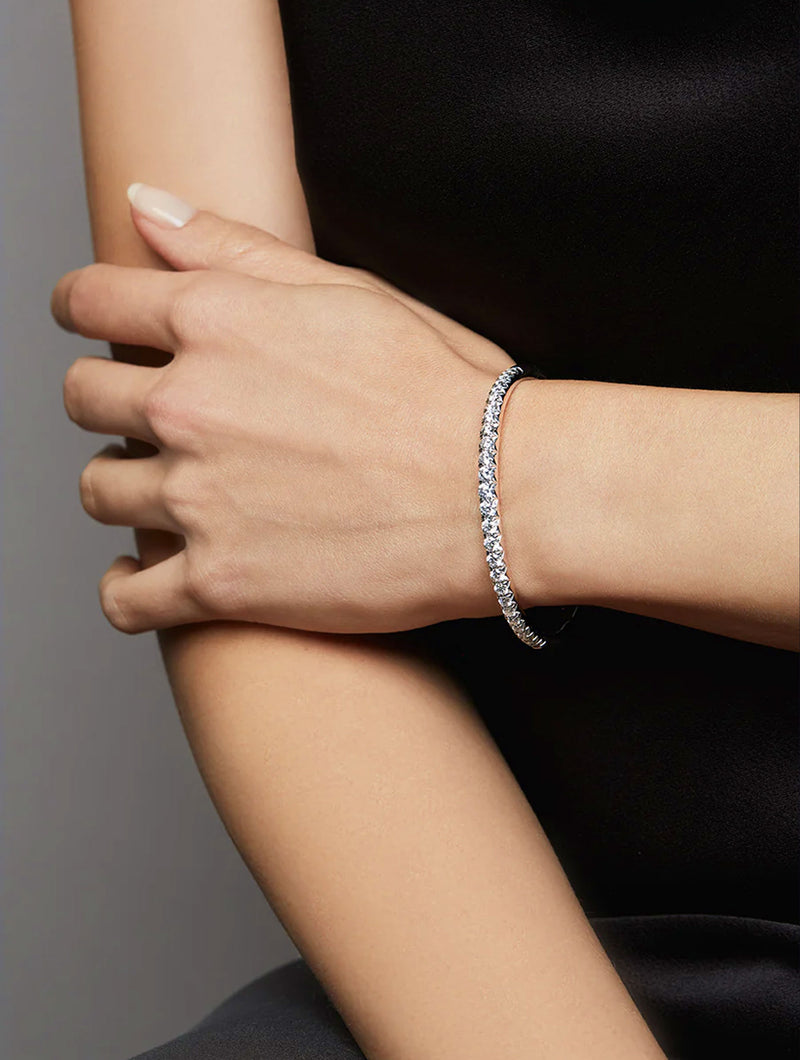 ÉTOILE DIAMOND BANGLE
