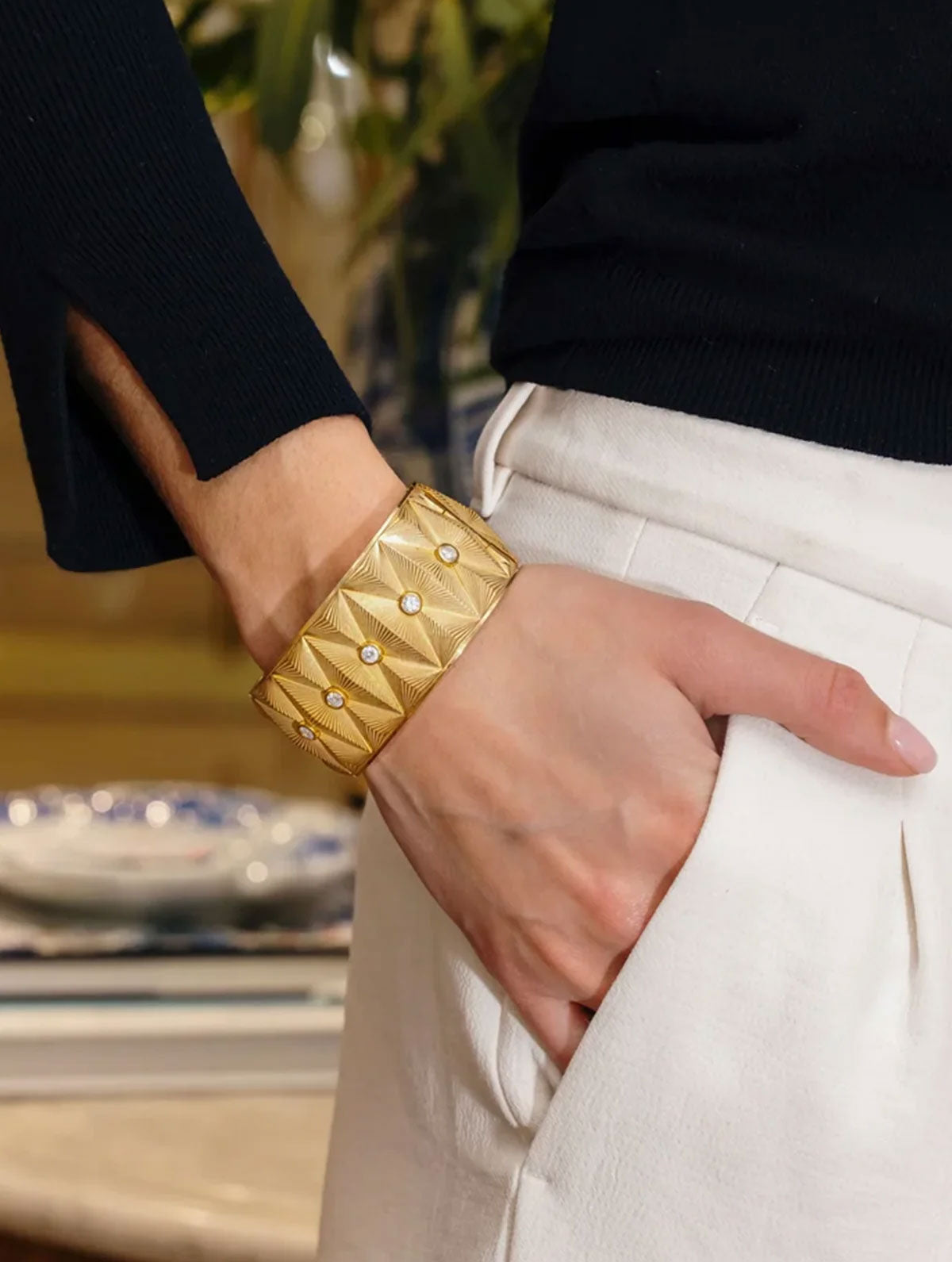 Jumbo Aurora Diamond Cuff