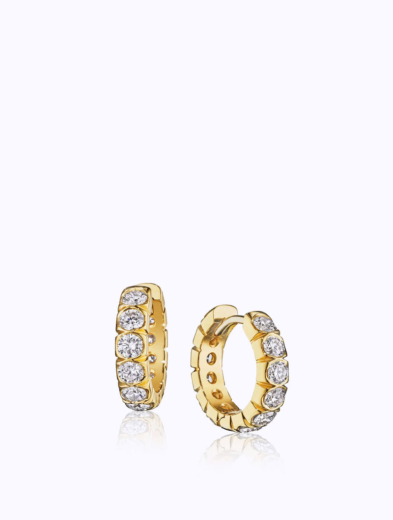 MINI AURA DIAMOND HUGGIE HOOP EARRINGS