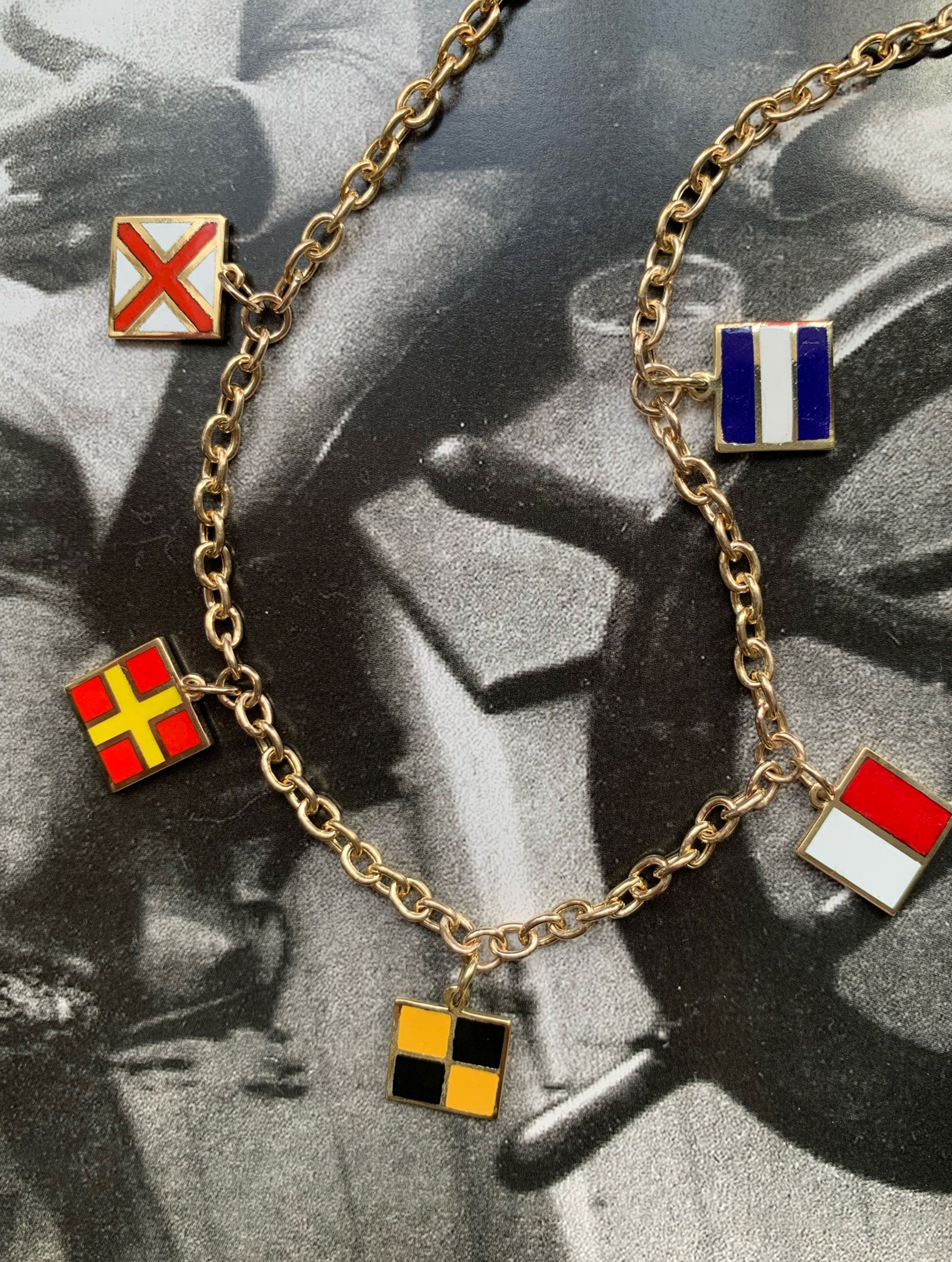 Memoir NAUTICAL SIGNAL FLAG INITIAL CHARM