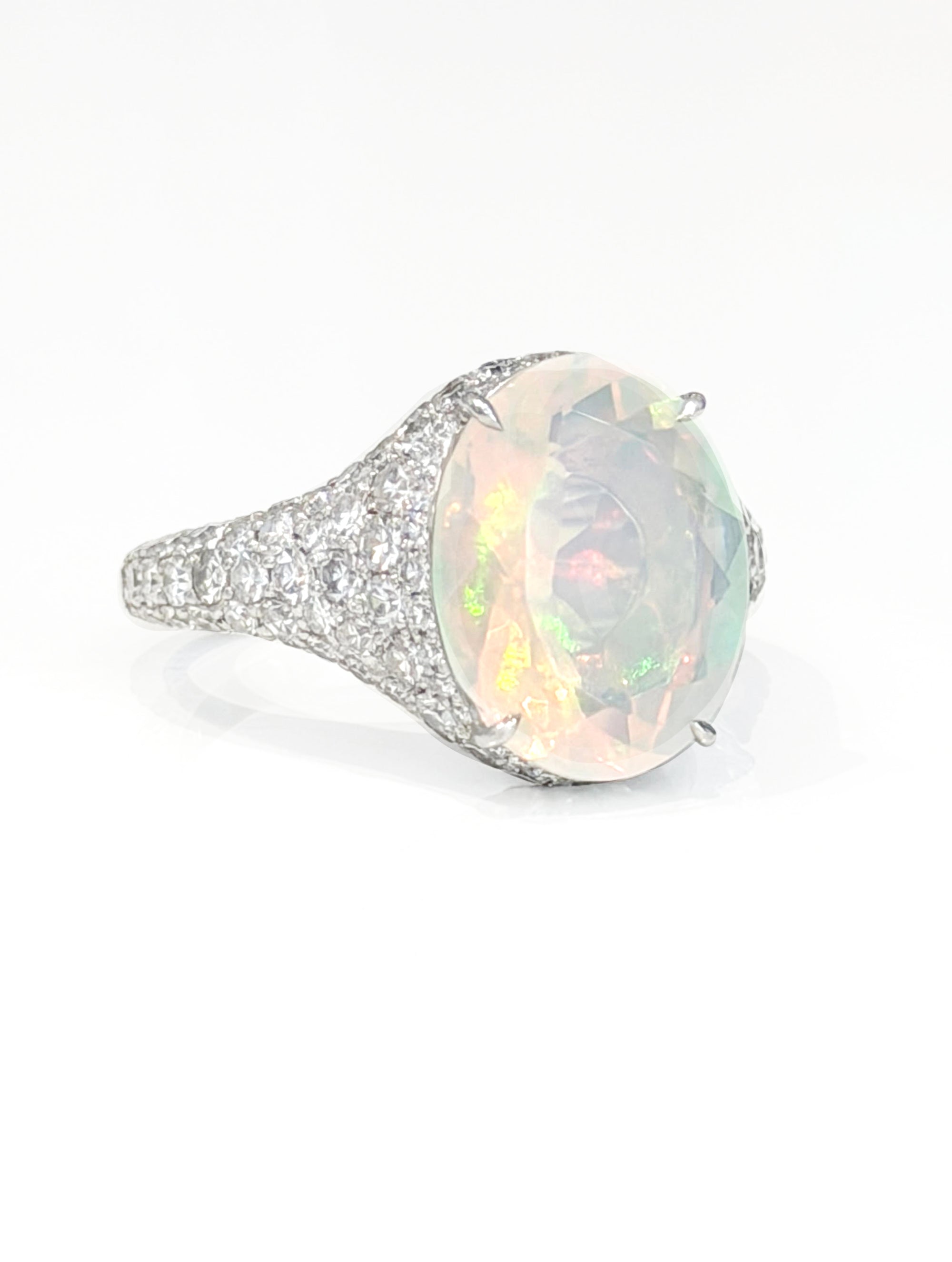 VINTAGE FACETED OPAL & DIAMOND RING