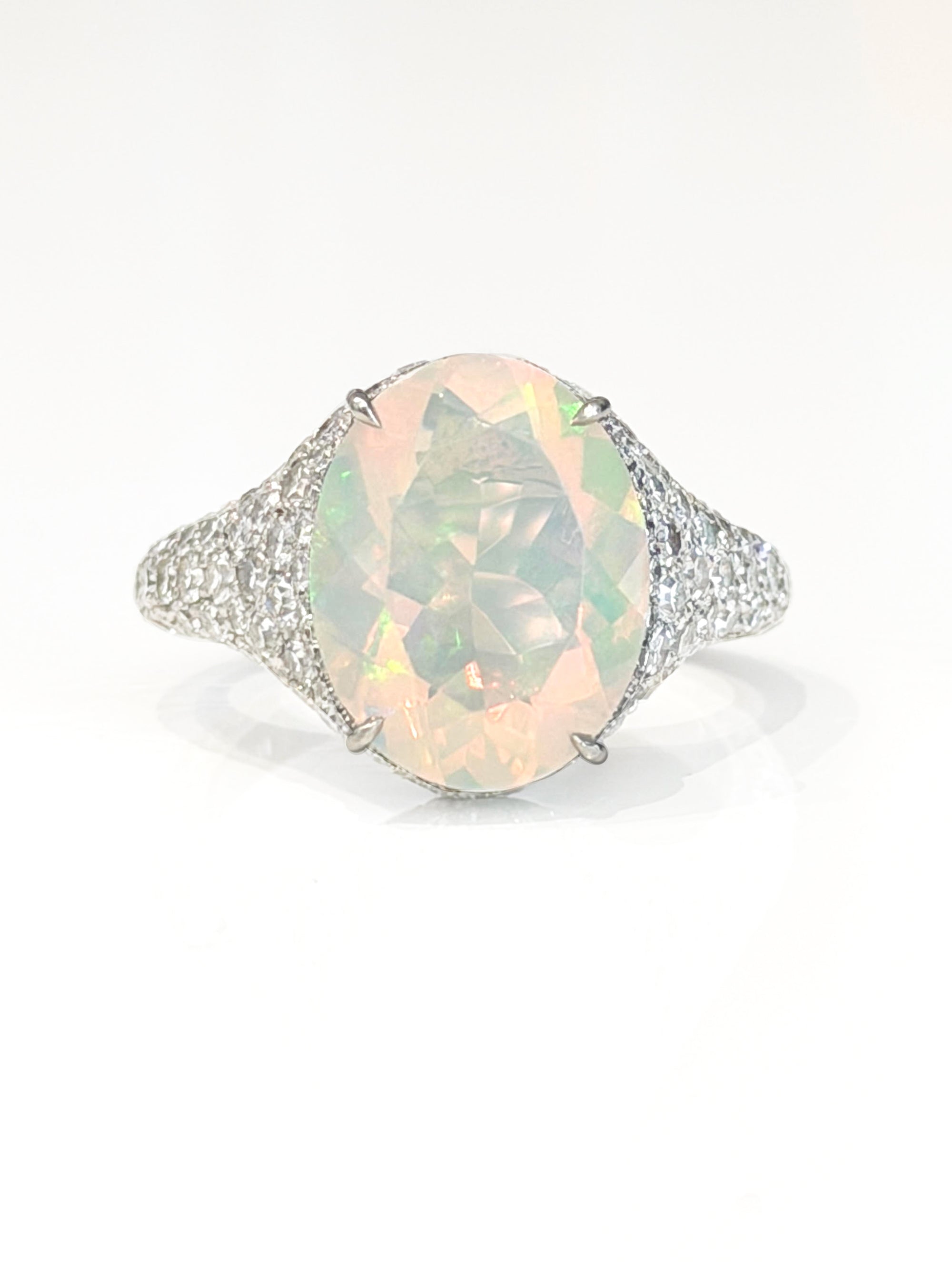 VINTAGE FACETED OPAL & DIAMOND RING