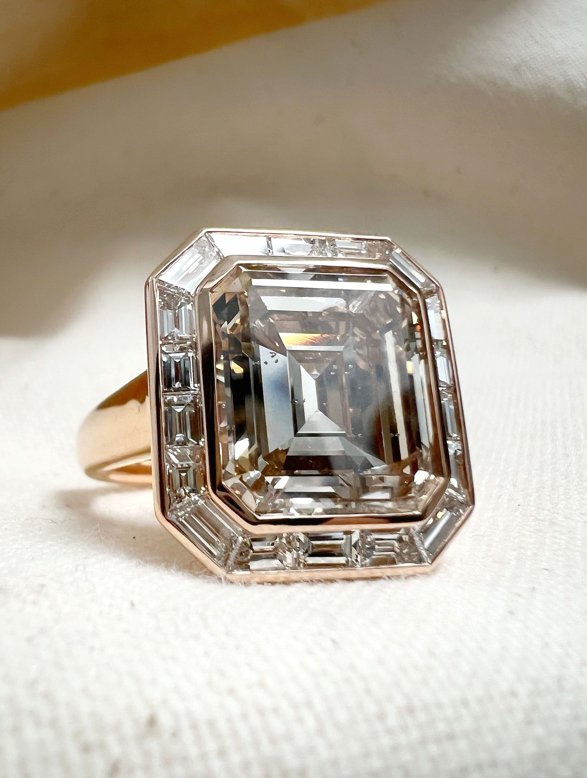 REGENT DIAMOND RING