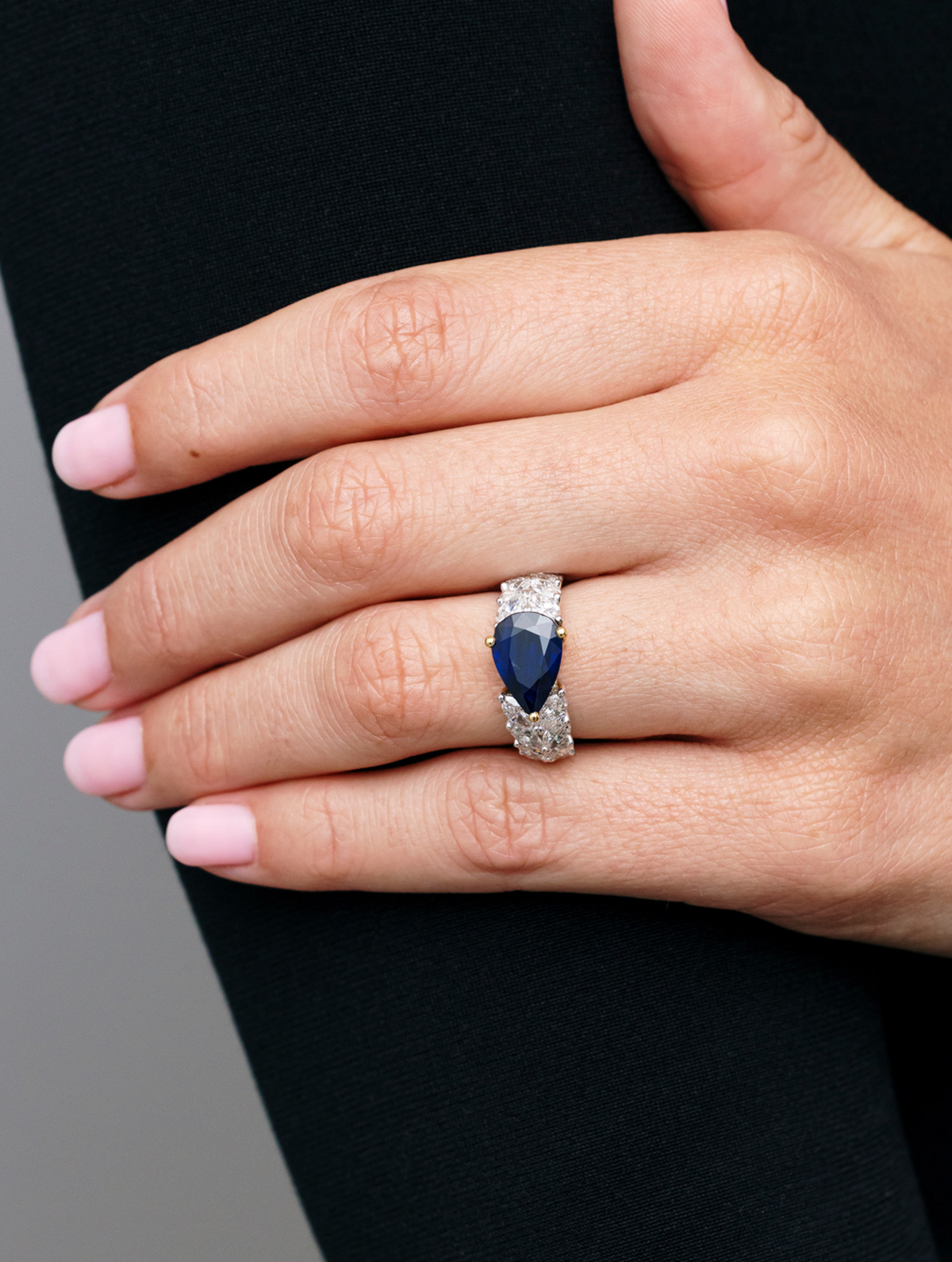 Vintage Sapphire & Diamond Ring