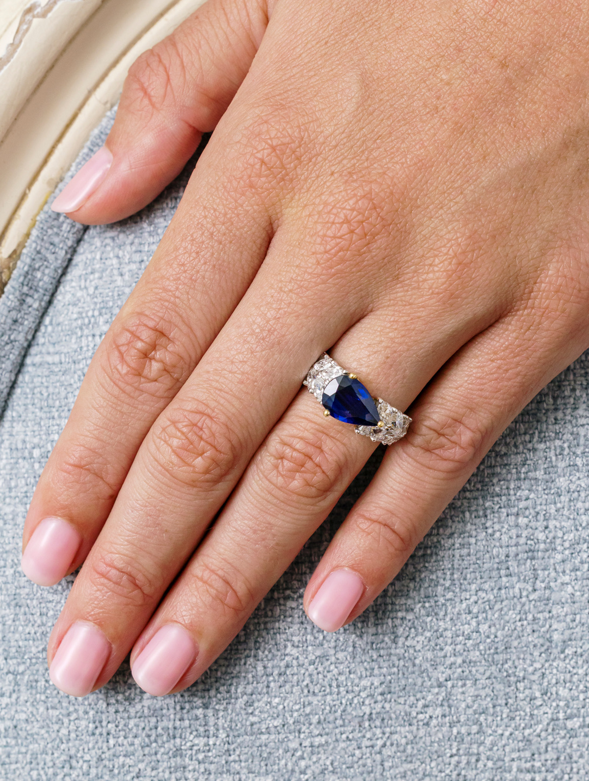 Vintage Sapphire & Diamond Ring