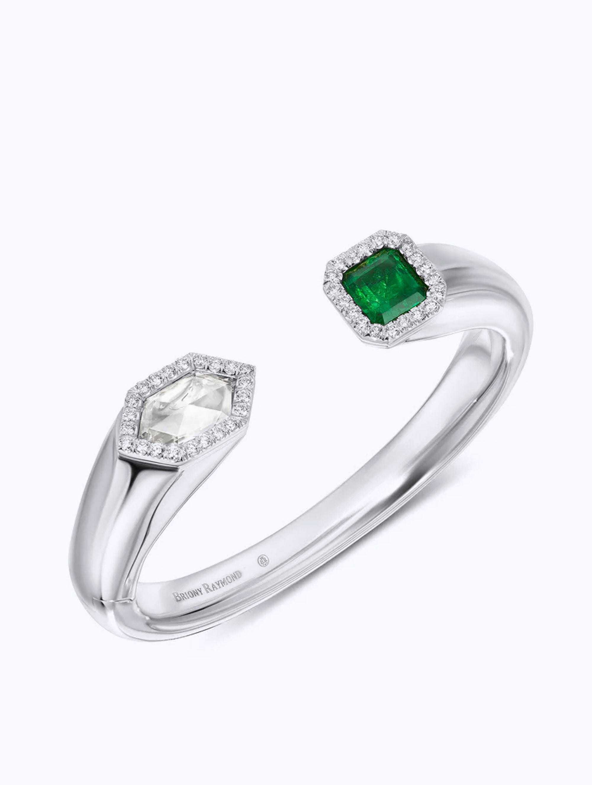 JUMBO SLOAN EMERALD & DIAMOND BANGLE