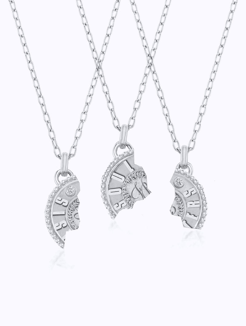TRIO MEDALLION SET