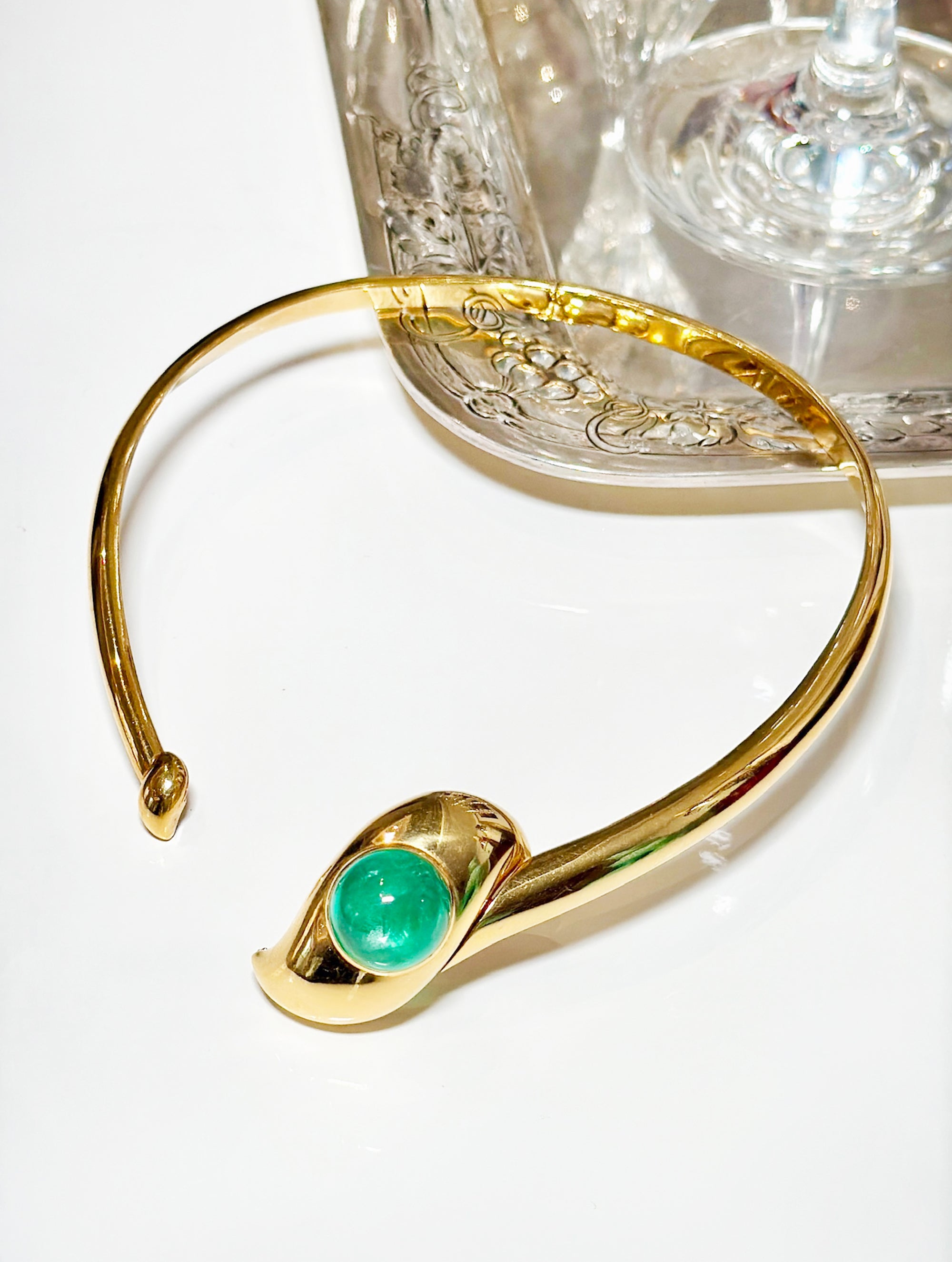 Belperron Emerald & Gold "S" Torque Necklace and Brooch, circa 1960