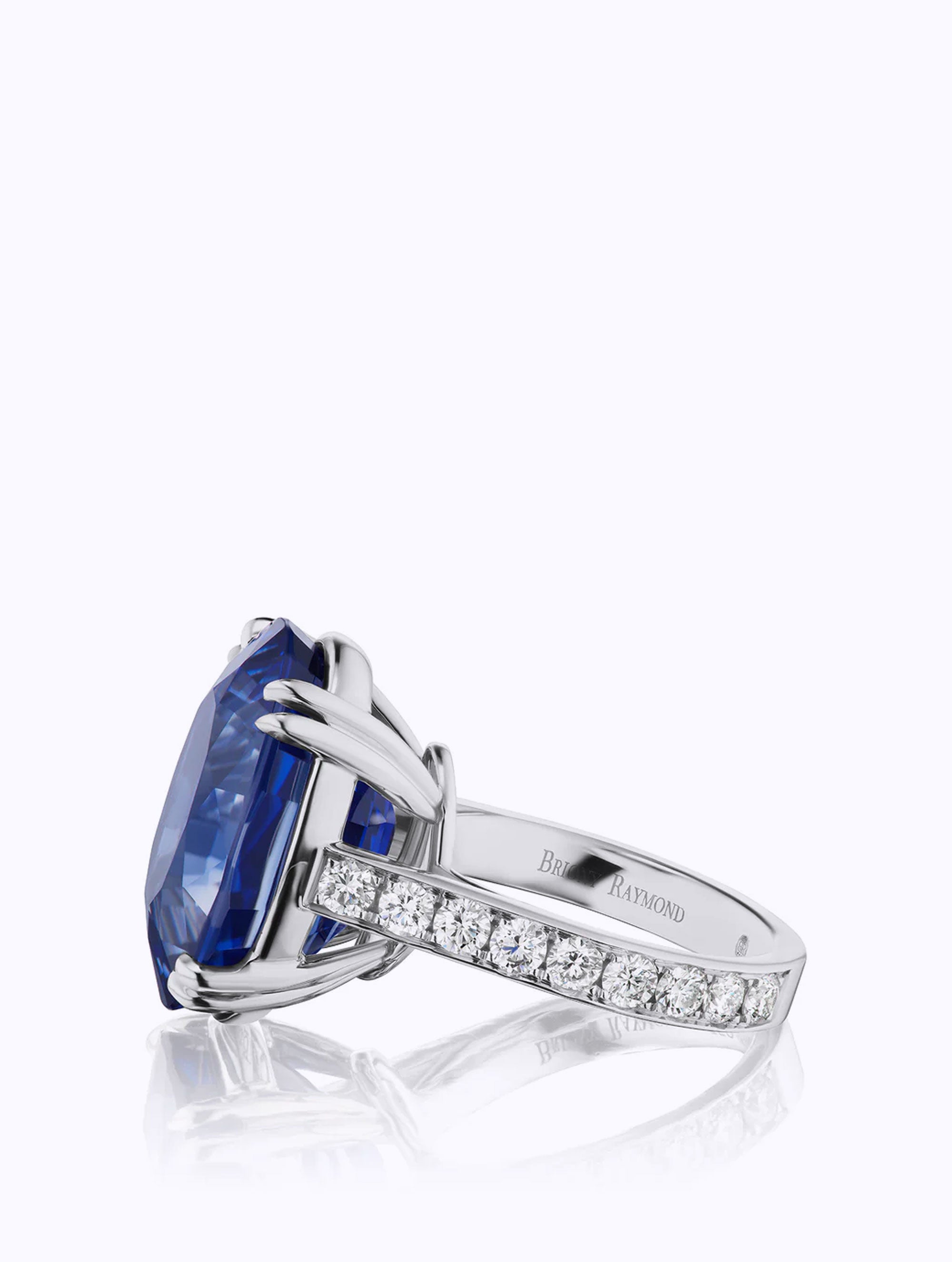 VICTORIA SAPPHIRE & DIAMOND RING