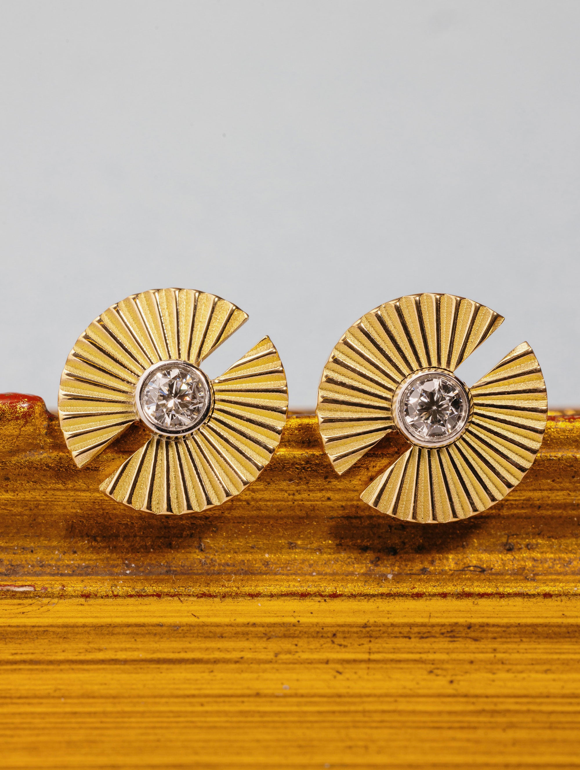 AURORA DIAMOND HALF MOON EARRINGS