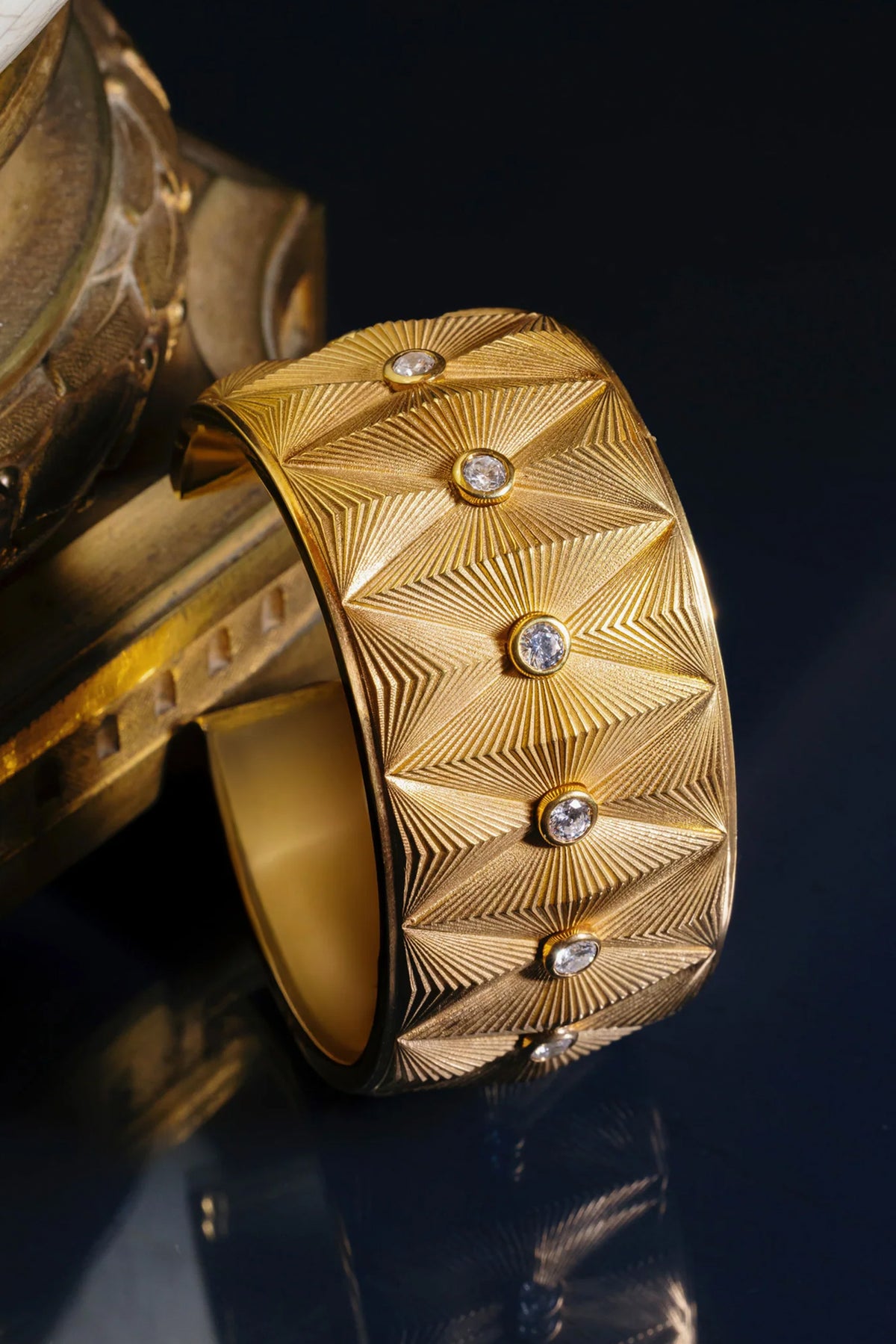 Jumbo Aurora Diamond Cuff