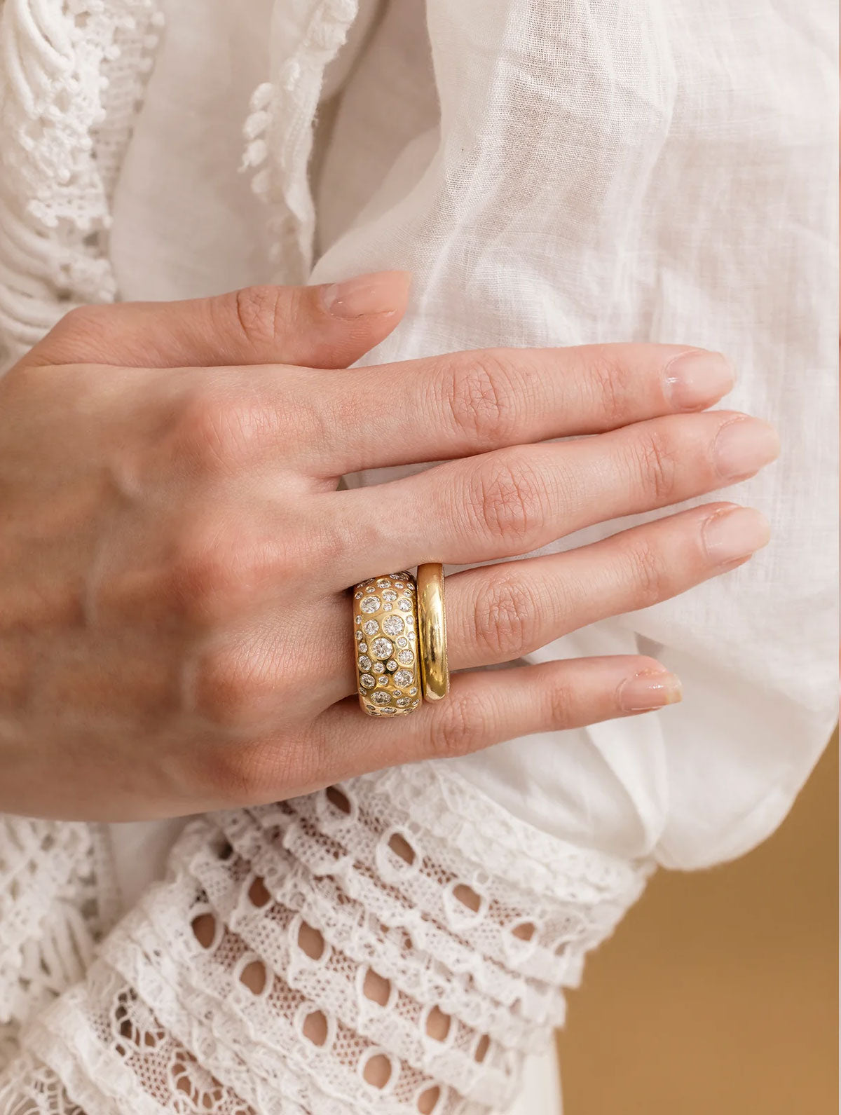 JUMBO SLOAN SCATTER DIAMOND RING