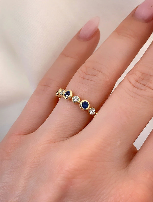 JUMBO AURA BONBON SAPPHIRE & DIAMOND ETERNITY RING