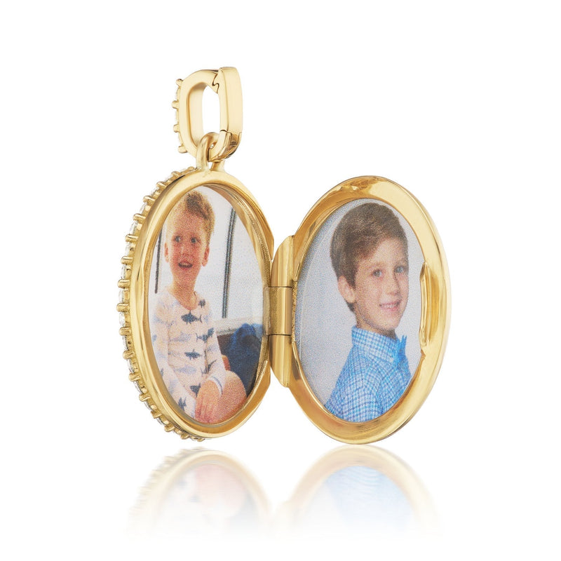 Classic Emerald Birthstone Taurus Heart Memoir Locket